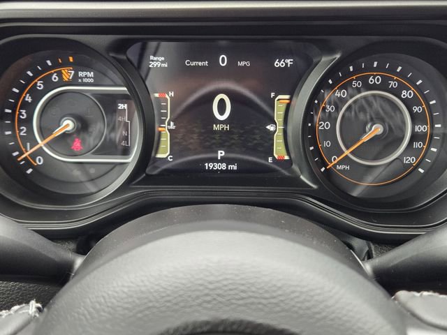 Used 2025 Jeep Gladiator Sport AWD/4WD image 15