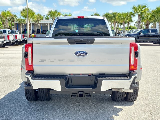 Certified 2024 Ford F350 XLT w/ 360-Degree Camera Package AWD/4WD image 6
