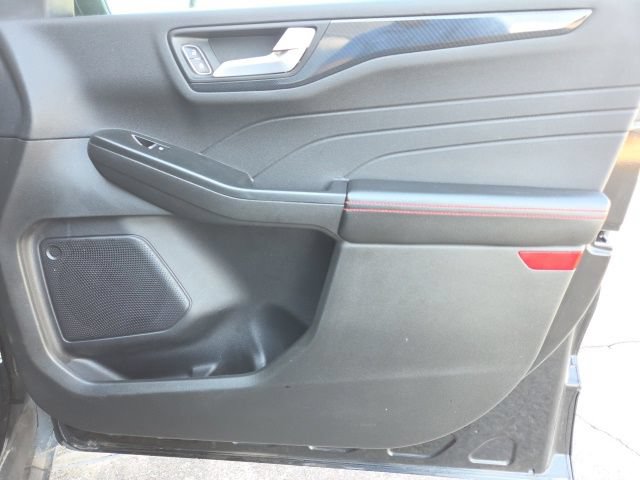 Certified 2024 Ford Escape ST-Line FWD image 18