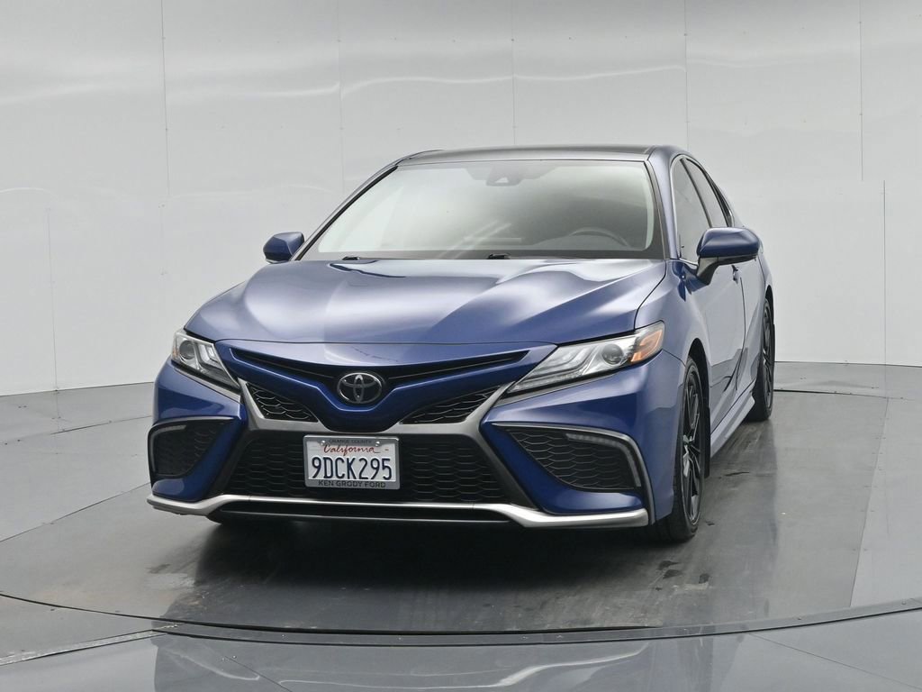Used 2023 Toyota Camry XSE image 28