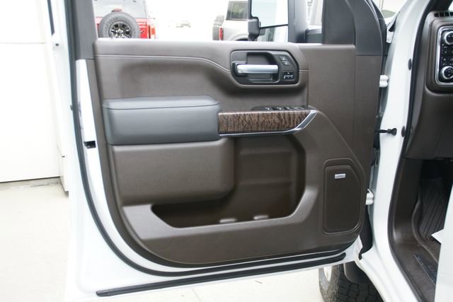Used 2021 GMC Sierra 2500 Denali w/ Denali Ultimate Package AWD/4WD image 18