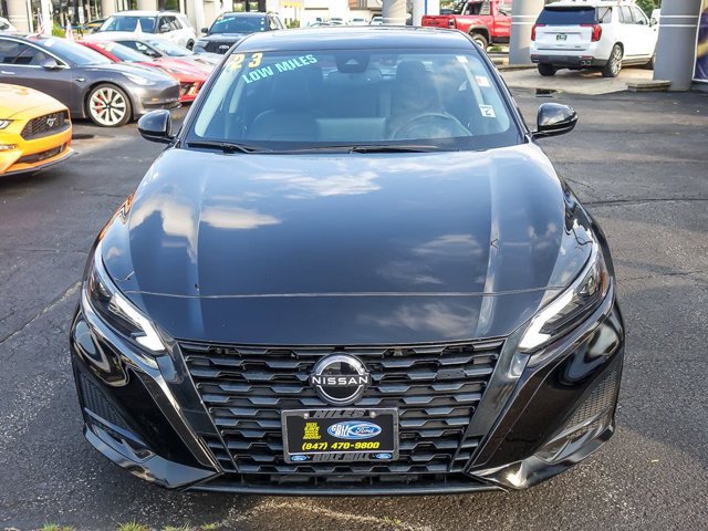 Used 2023 Nissan Altima 2.5 SR AWD/4WD image 5