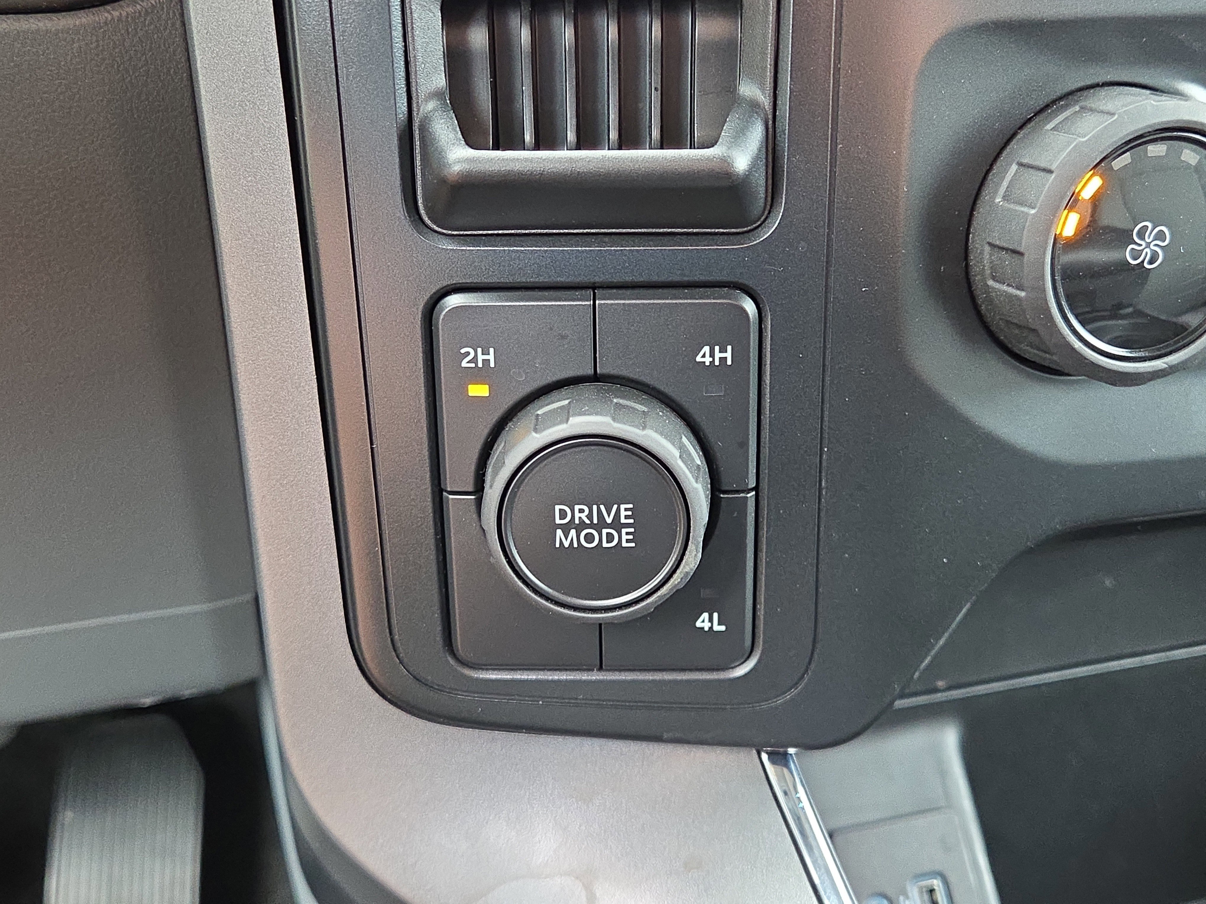 Certified 2022 Ford F150 XLT image 26