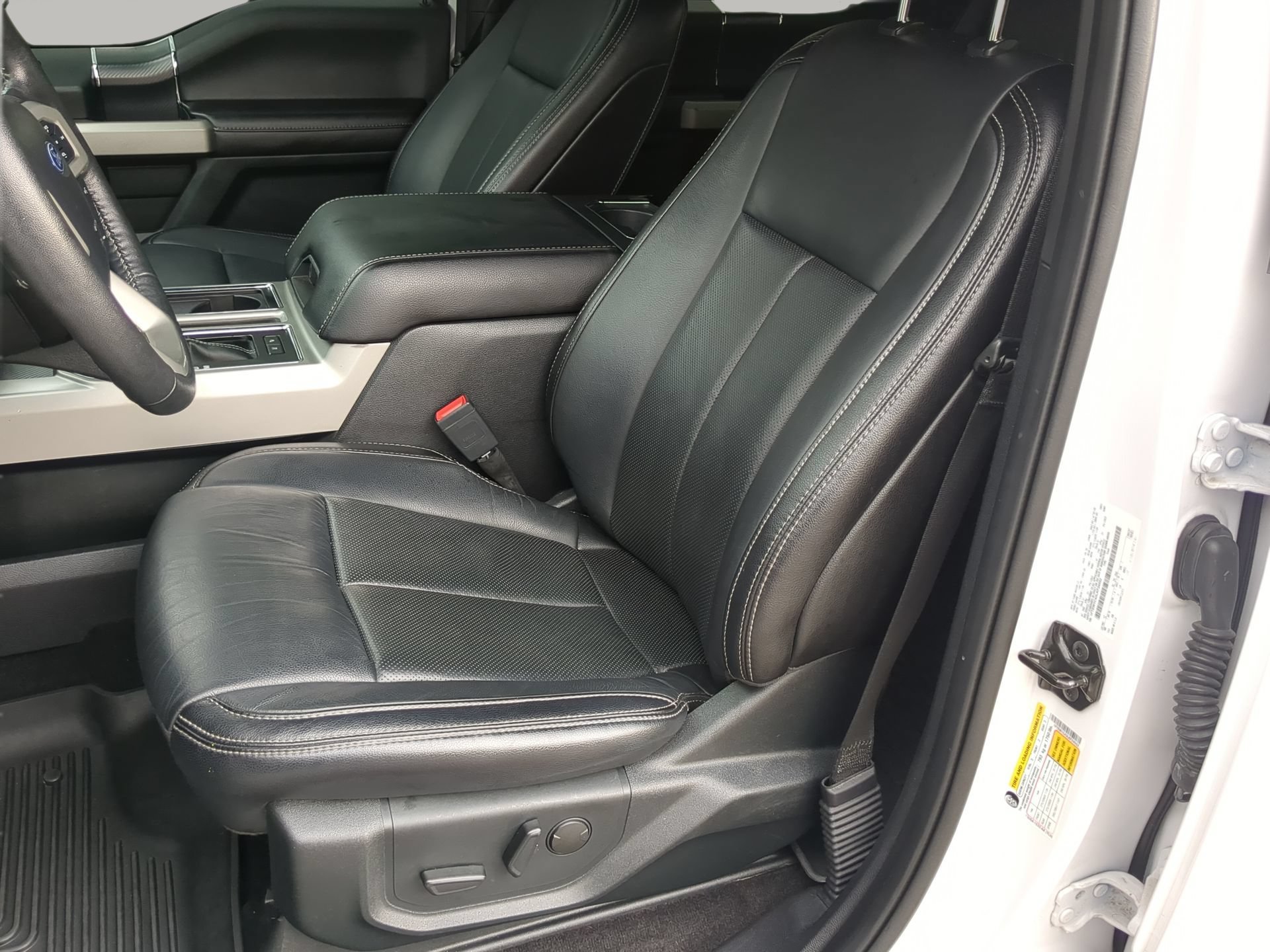Certified 2020 Ford F150 Lariat w/ Equipment Group 502A Luxury RWD image 56