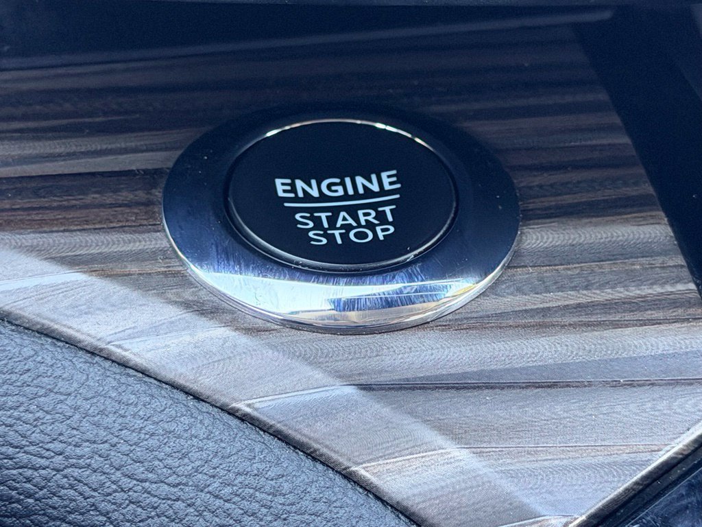 Certified 2023 Ford Explorer Limited AWD/4WD image 28