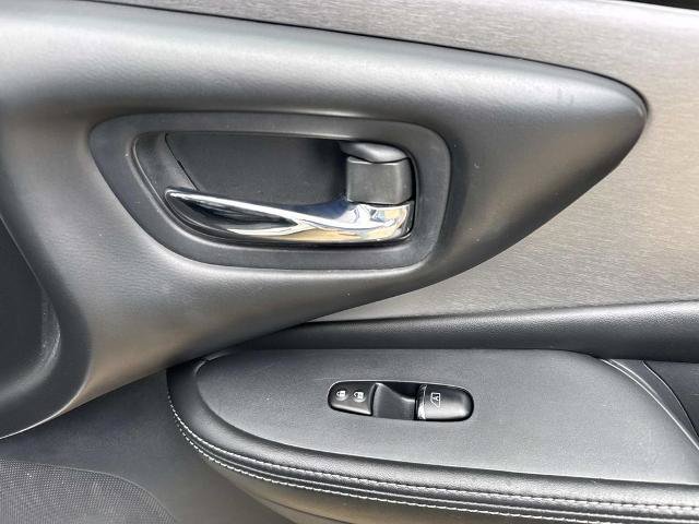 Used 2020 Nissan Murano SL w/ Moonroof Package FWD image 19