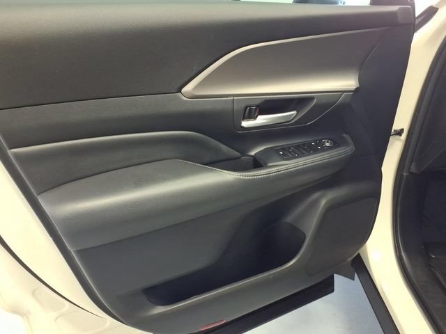 Used 2024 Toyota Grand Highlander FWD image 11
