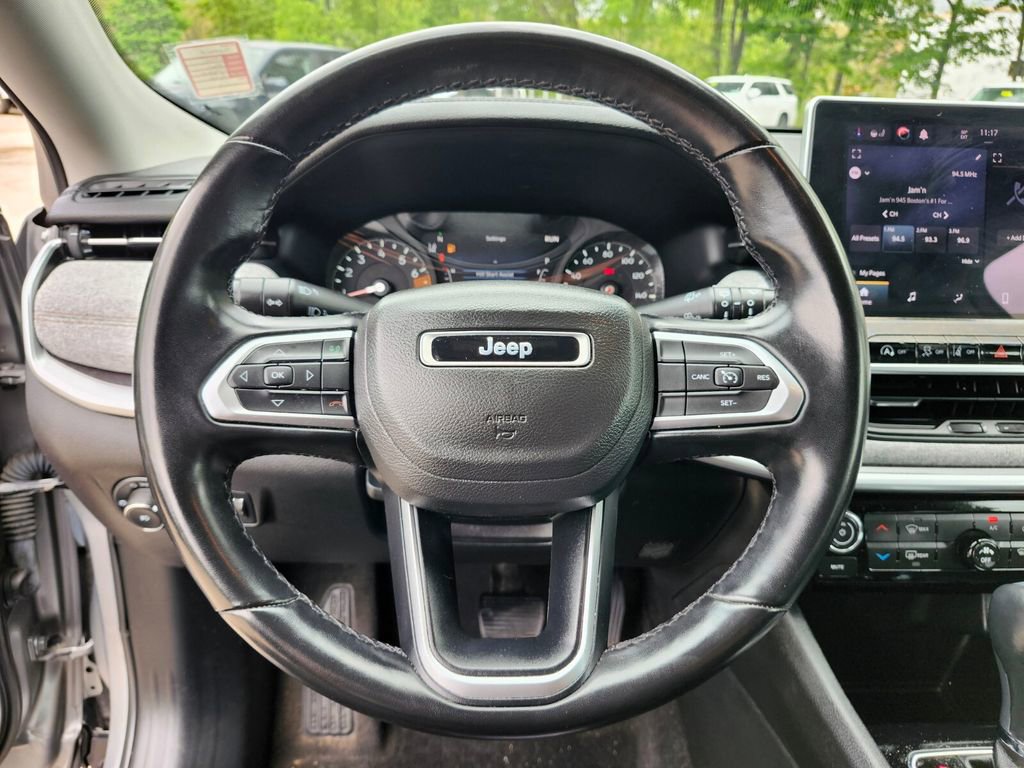 Used 2022 Jeep Compass Latitude AWD/4WD image 28