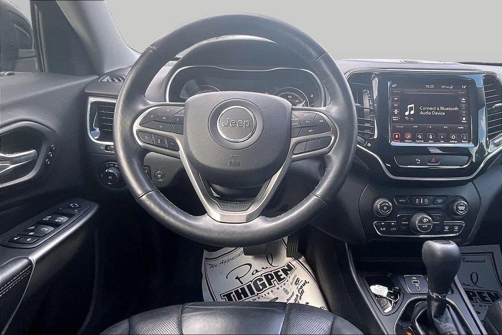 Used 2019 Jeep Cherokee Limited w/ Luxury Group FWD image 5
