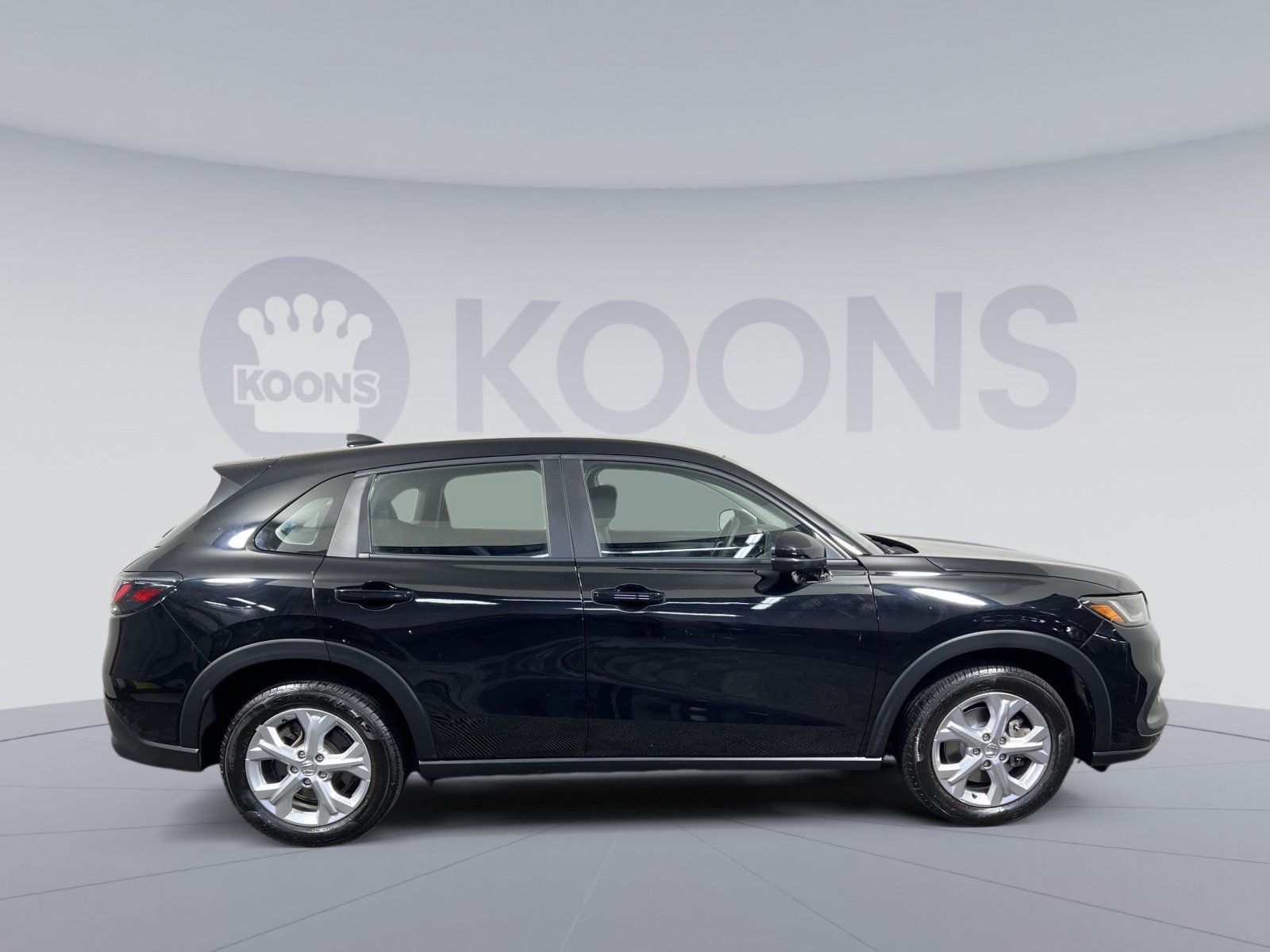 Used 2023 Honda HR-V LX image 12