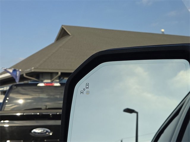 Certified 2018 Ford F150 Raptor w/ Equipment Group 802A Luxury image 30