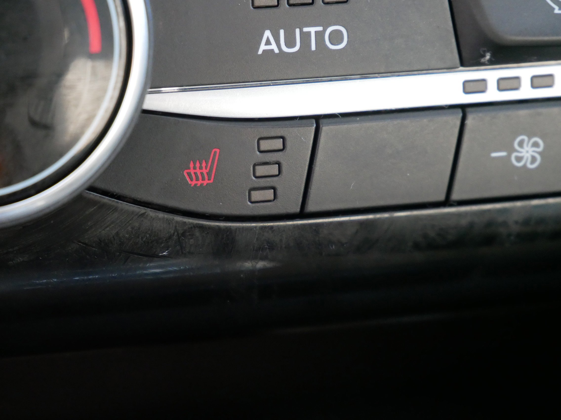 Certified 2022 Ford Escape SE w/ Convenience Package image 28