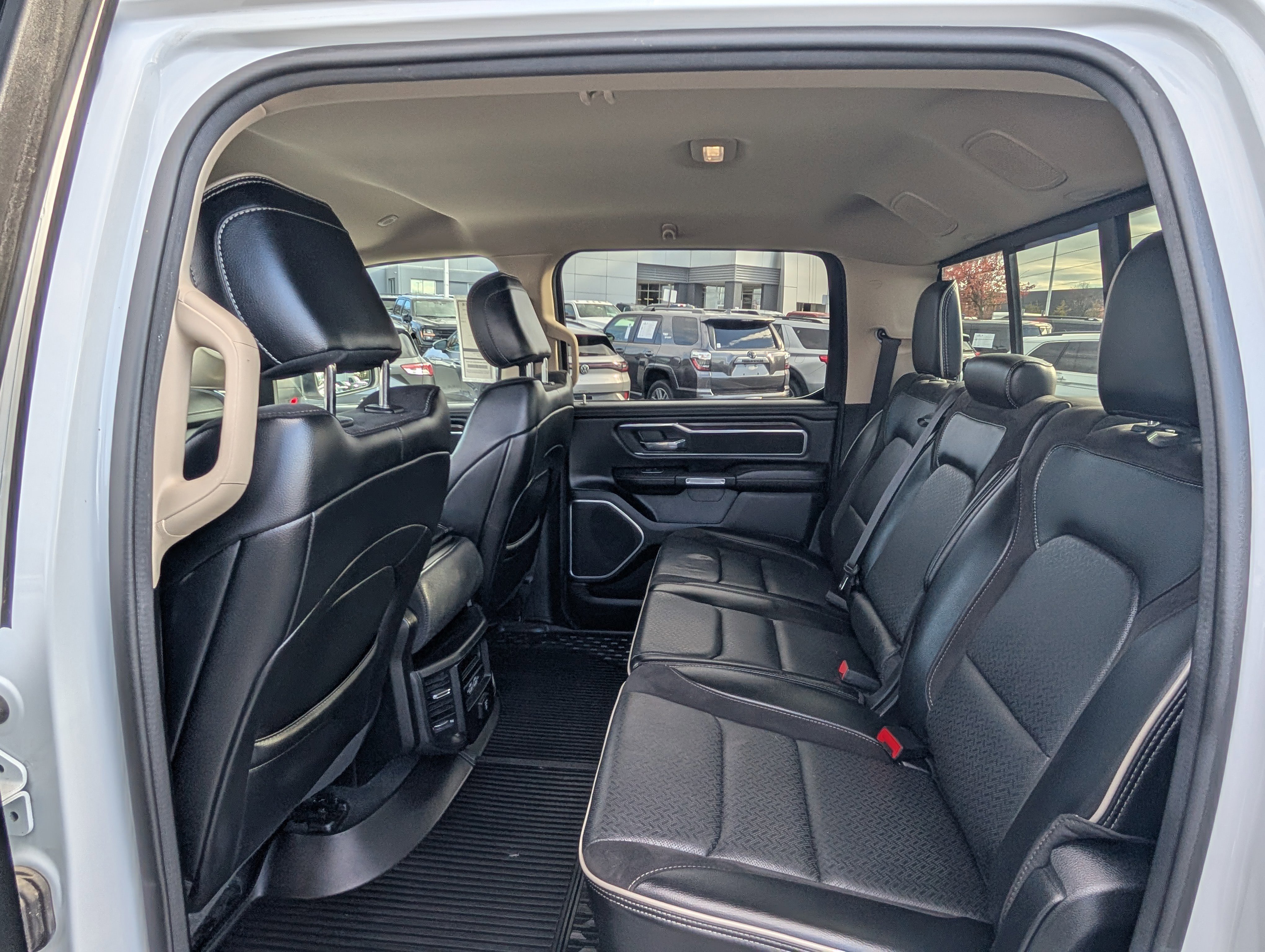 Used 2021 RAM 1500 Laramie image 14