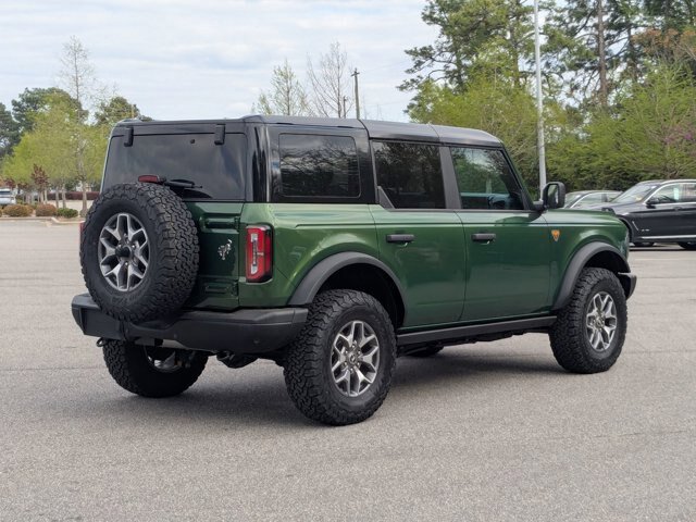 Certified 2025 Ford Bronco Badlands AWD/4WD image 4