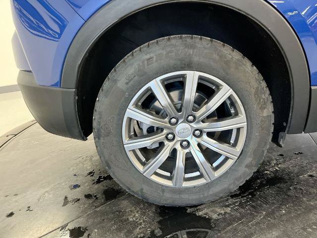 Used 2022 Cadillac XT4 Premium Luxury w/ Safety Alert Package AWD/4WD image 10