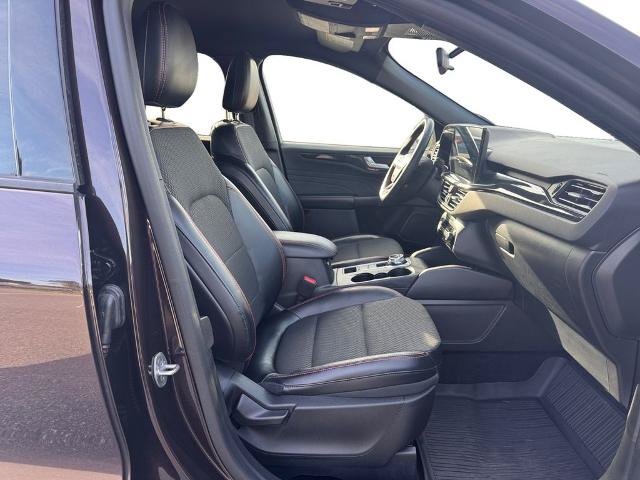 Certified 2023 Ford Escape ST-Line w/ Tech Pack #1 FWD image 15