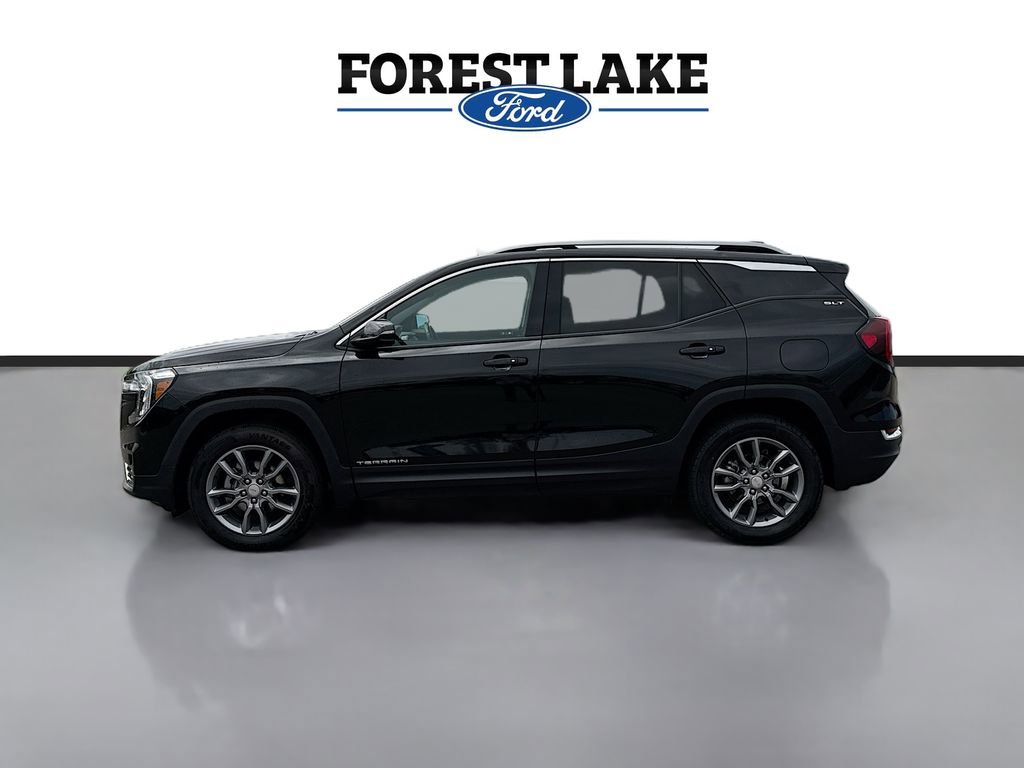 Used 2024 GMC Terrain SLT AWD/4WD image 4