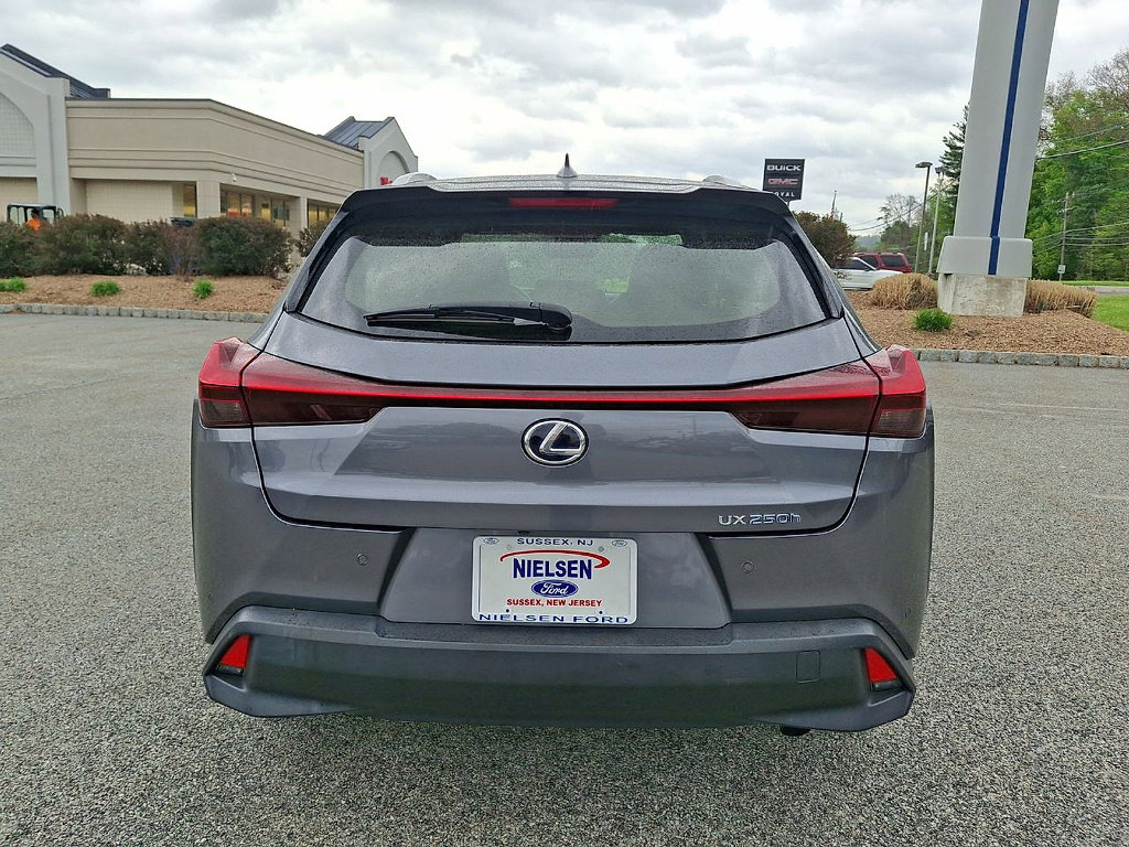 Used 2019 Lexus UX 250h w/ Premium Package AWD/4WD image 23