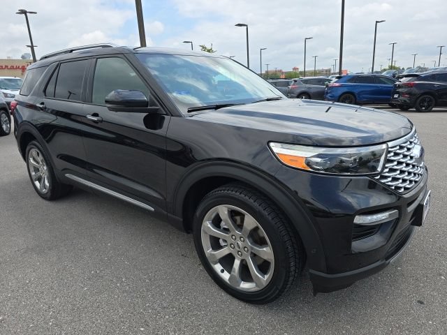 Certified 2020 Ford Explorer Platinum w/ Premium Technology Package AWD/4WD image 7