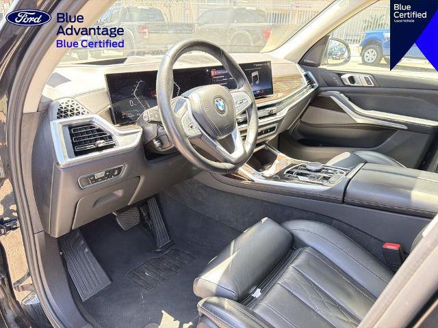 Used 2023 BMW X7 xDrive40i AWD/4WD image 17