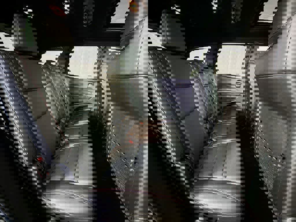 Used 2025 Dodge Durango R/T image 34