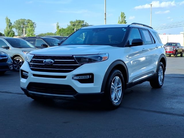 Certified 2024 Ford Explorer XLT w/ Equipment Group 202A