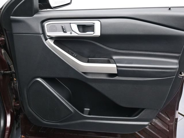 Certified 2023 Ford Explorer Limited w/ Equipment Group 301A image 30