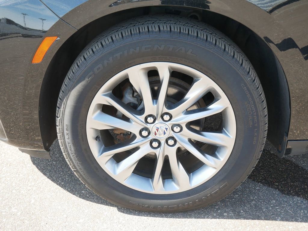 Used 2023 Buick Enclave Avenir w/ Trailering Package, 5000 lbs. AWD/4WD image 9