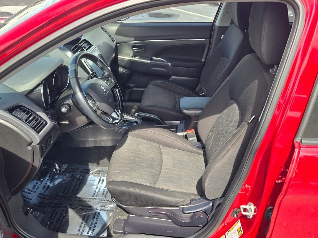 Used 2021 Mitsubishi Outlander Sport SE AWD/4WD image 20