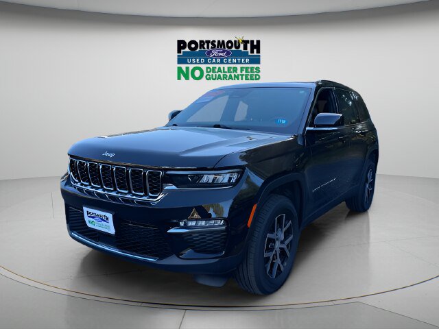 Used 2025 Jeep Grand Cherokee Limited AWD/4WD image 16