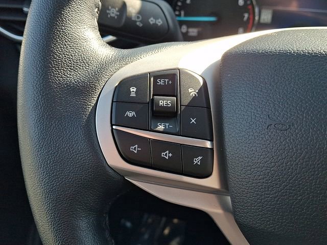 Certified 2022 Ford Explorer XLT w/ Equipment Group 202A image 21