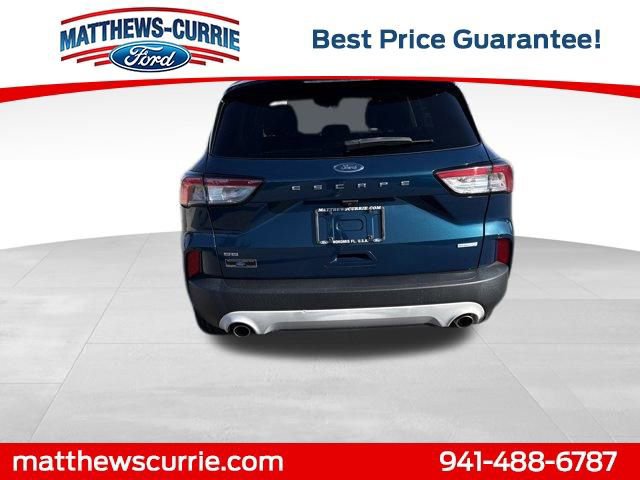 Certified 2020 Ford Escape SE image 3
