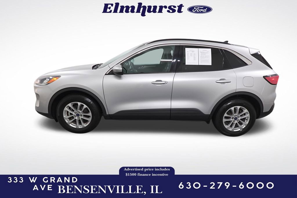 Certified 2020 Ford Escape SE image 2