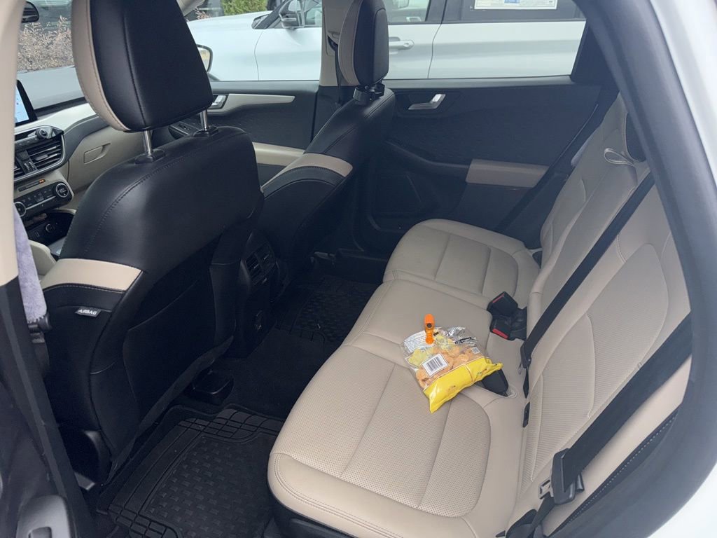 Certified 2020 Ford Escape SEL image 9