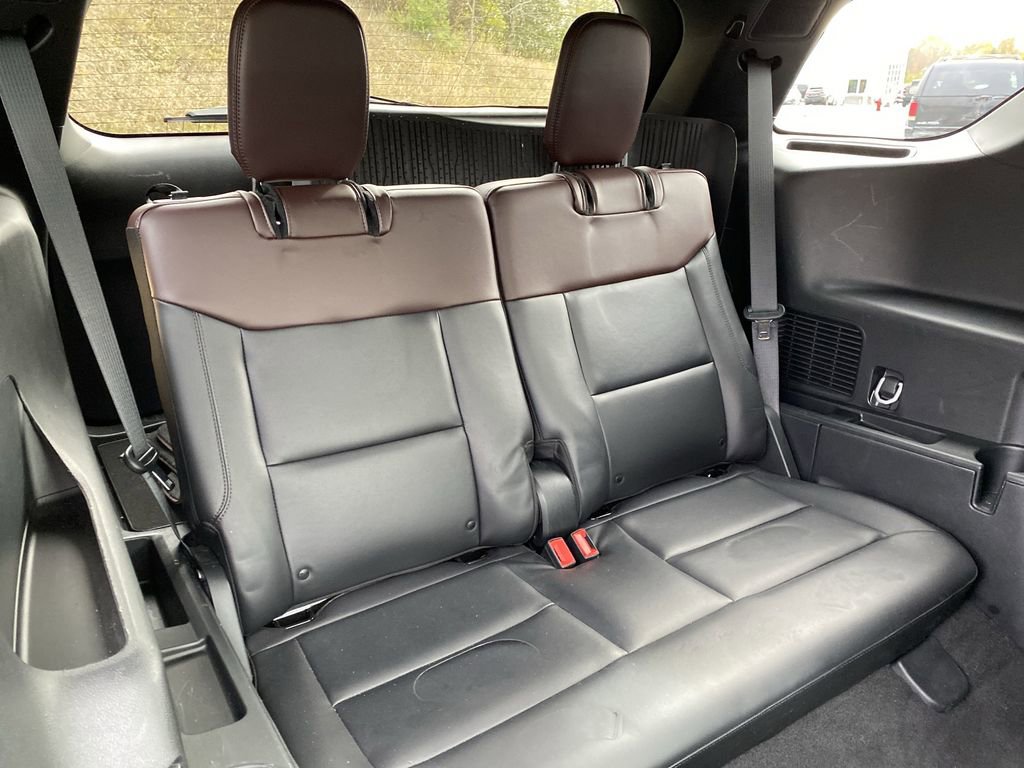 Certified 2023 Ford Explorer Platinum w/ Technology Package image 44