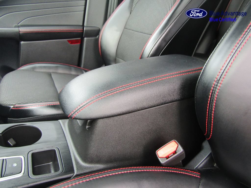 Certified 2024 Ford Escape ST-Line w/ Tech Pack #1 AWD/4WD image 47