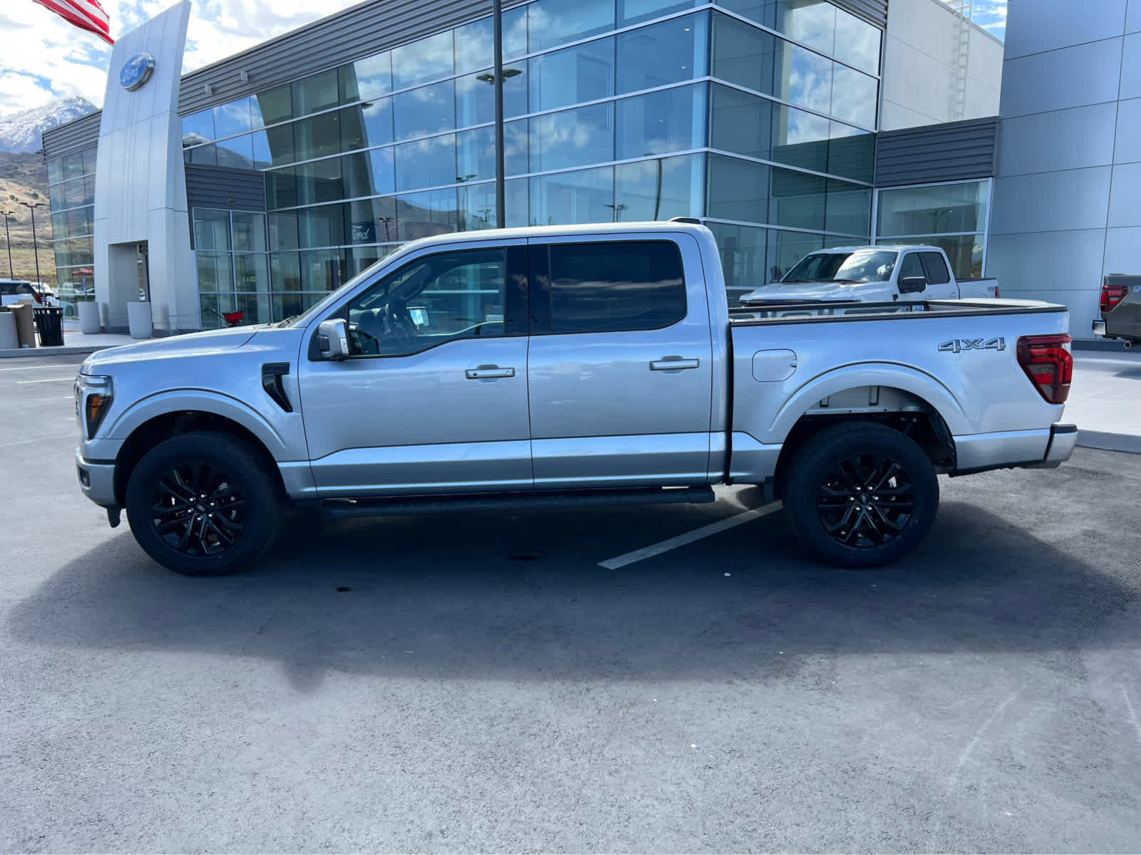 Certified 2025 Ford F150 Lariat image 3