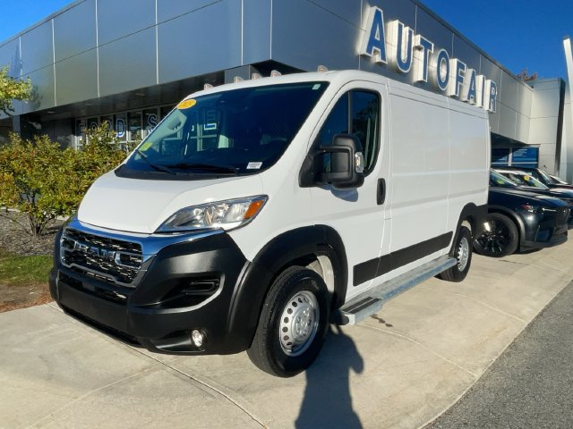 Used 2025 RAM ProMaster 2500 w/ U-Haul Equipment Group FWD image 3