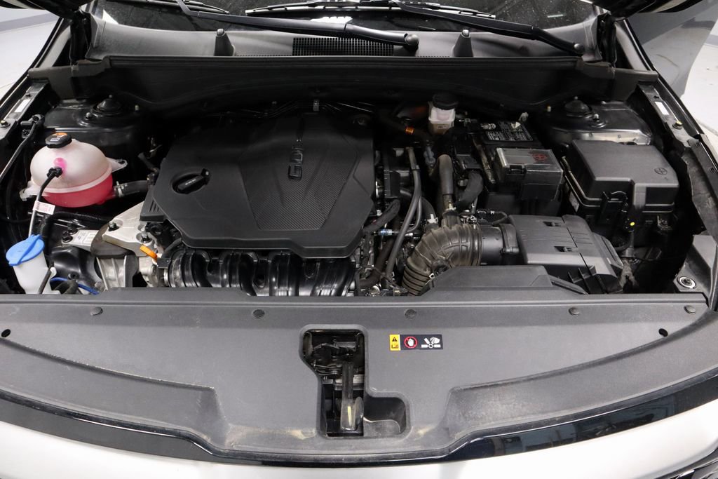 Used 2025 Kia Sportage EX FWD image 18