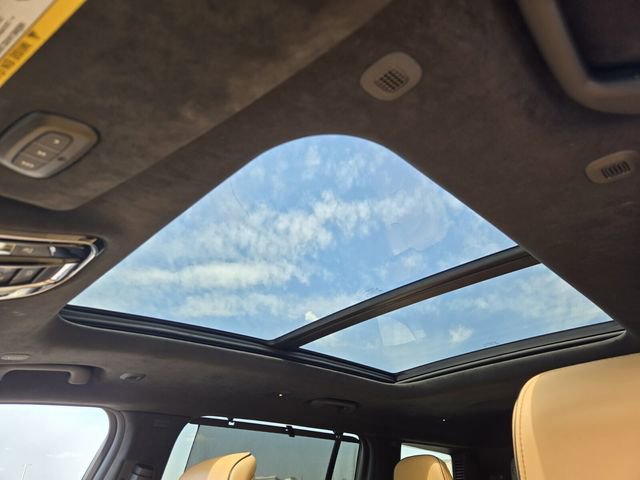 Used 2023 Jeep Grand Cherokee L Summit image 11