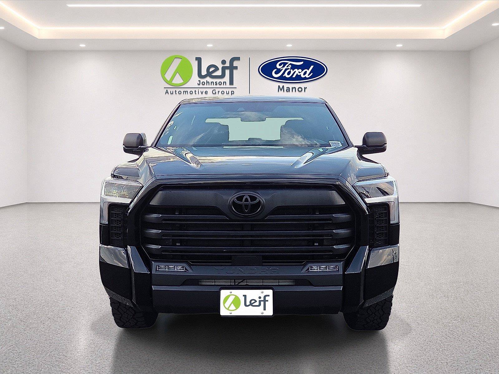 Used 2025 Toyota Tundra SR5 AWD/4WD image 2