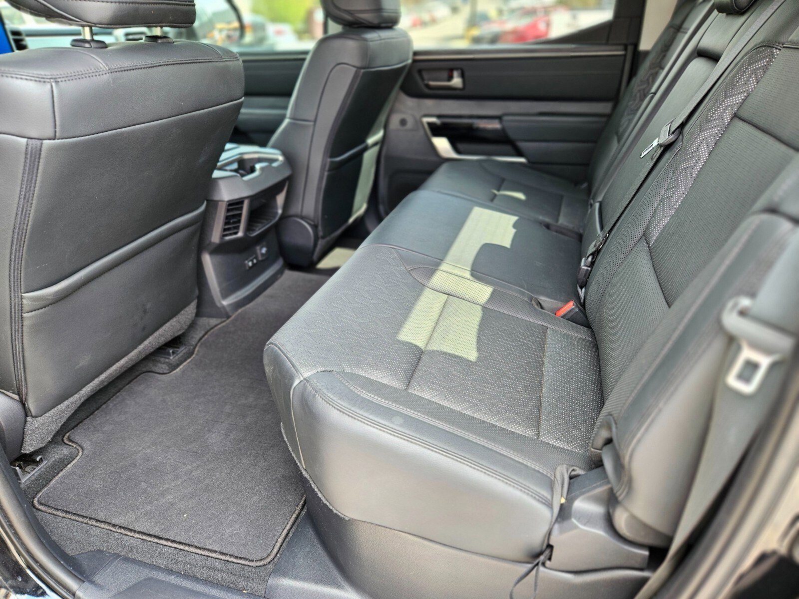 Used 2024 Toyota Tundra Limited AWD/4WD image 17