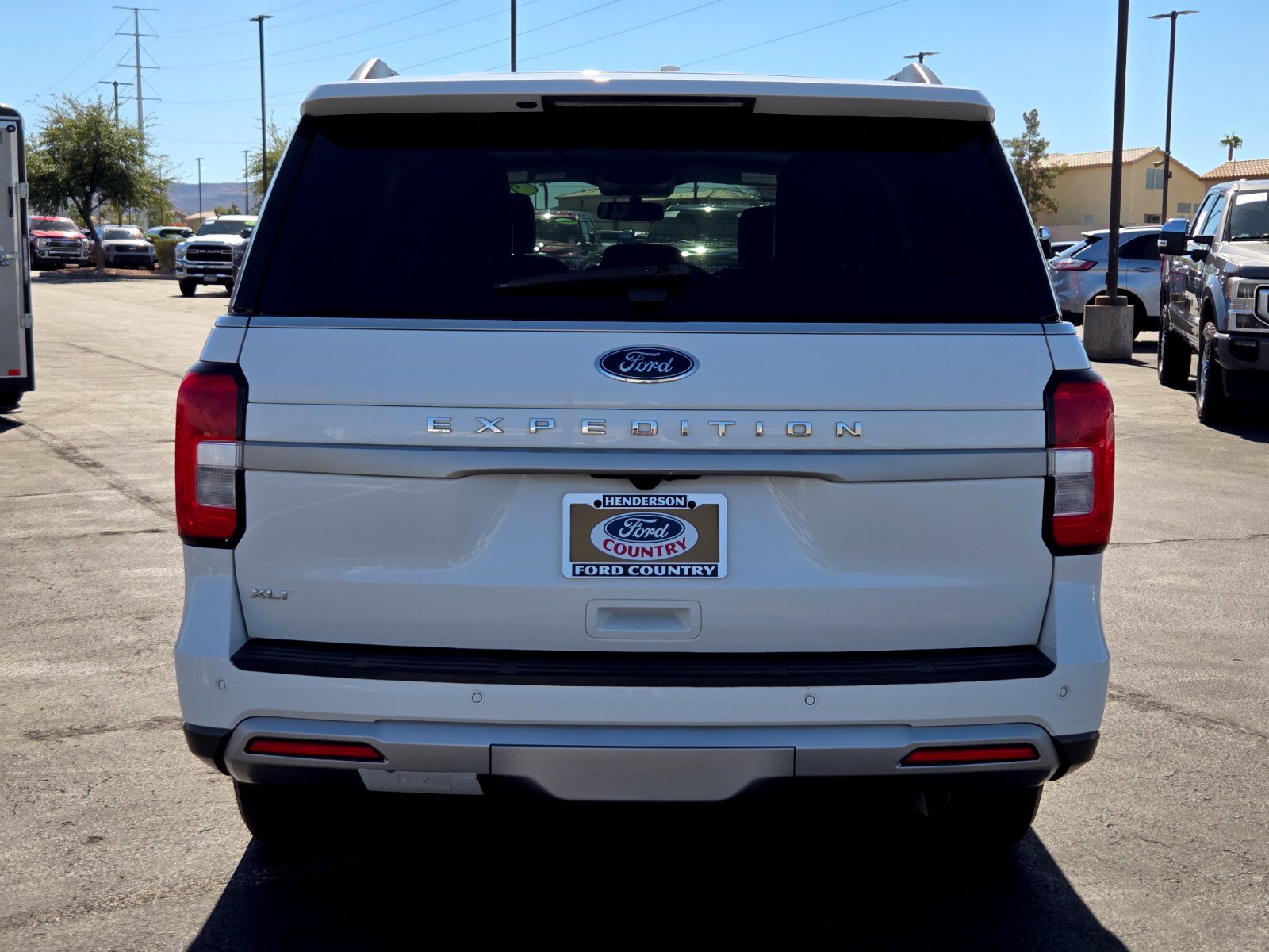 Certified 2024 Ford Expedition XLT RWD image 5