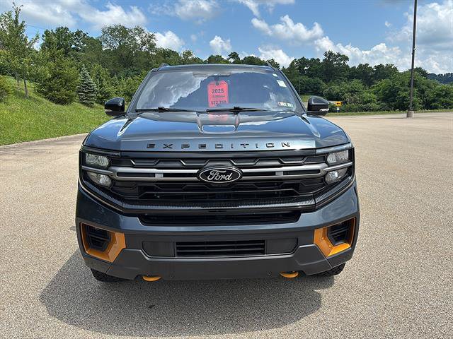 Certified 2025 Ford Expedition Tremor AWD/4WD image 7
