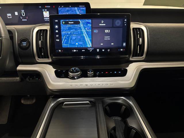 Certified 2025 Ford Expedition Active RWD image 25