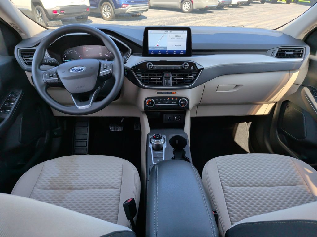 Certified 2020 Ford Escape SE AWD/4WD image 2