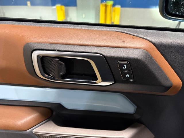 Certified 2023 Ford Bronco Heritage Edition AWD/4WD image 28