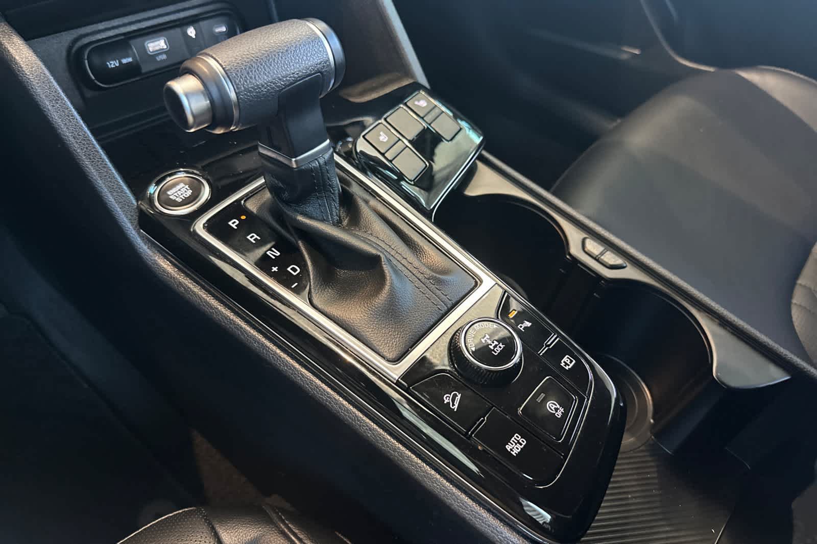 Used 2025 Kia Sportage X-Line AWD/4WD image 22