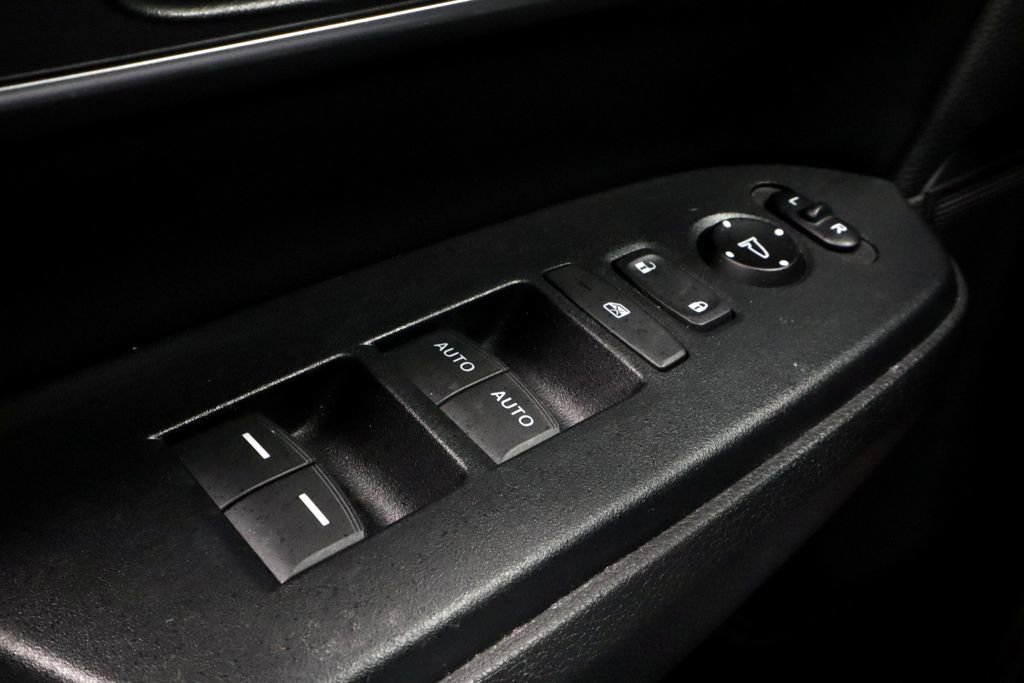 Used 2019 Honda CR-V EX-L image 30