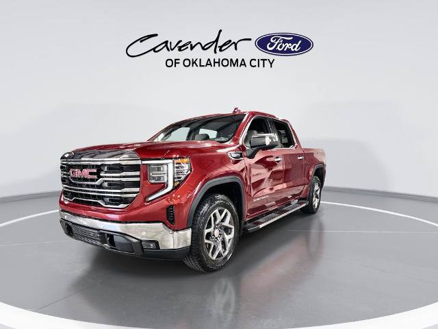 Used 2024 GMC Sierra 1500 SLT AWD/4WD image 4